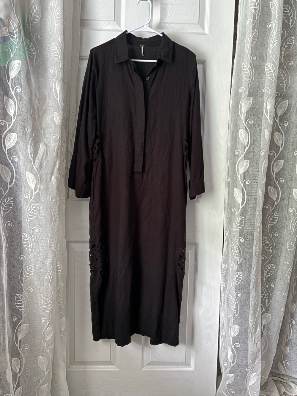 YFB young fabulous & broke black linen 1/2 button crochet detail long Dress Sz M